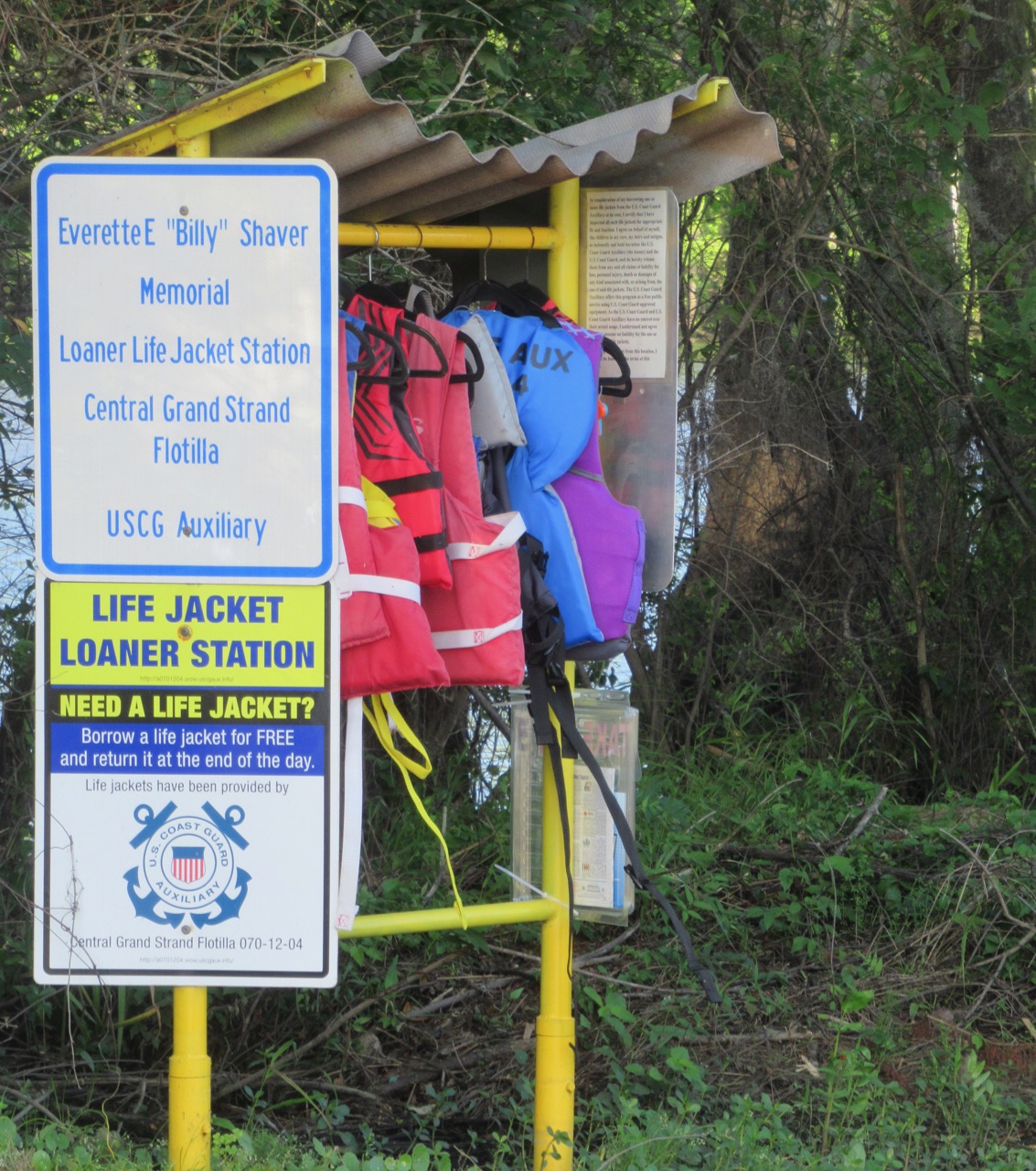Waccamaw R. life jackets
